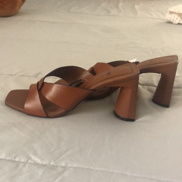 Zara heels. Zara brown leather heels - Picture 5 of 8